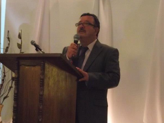 Pr. Ruben Valderrama